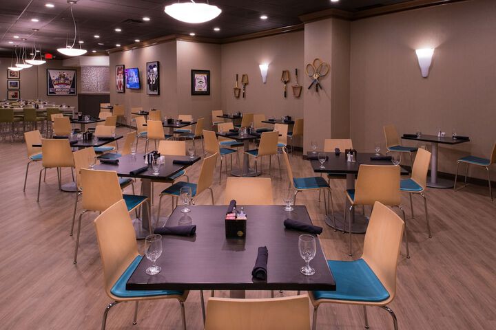 Dining 60 of 72