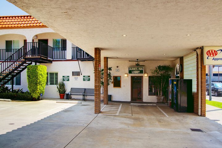 Hotel Interior 12 of 33