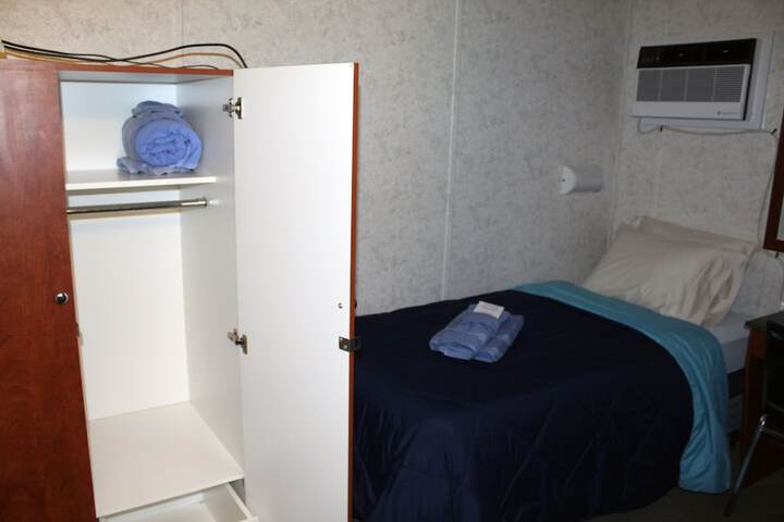 Room 8 of 49