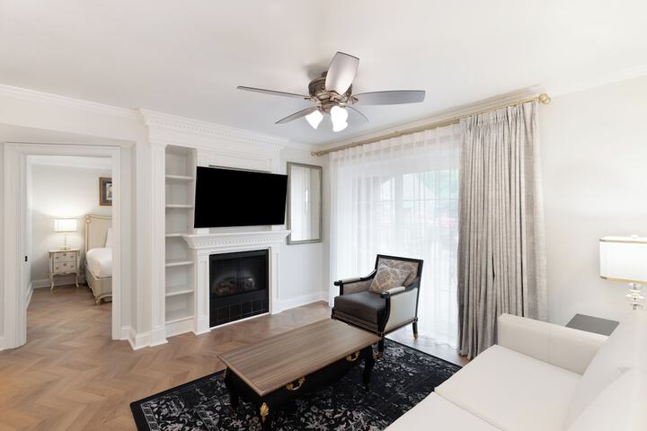Room 17 of 29