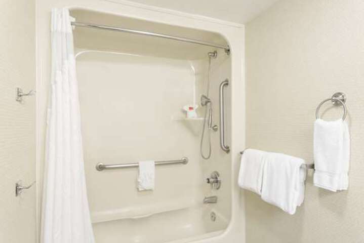Room 76 of 124