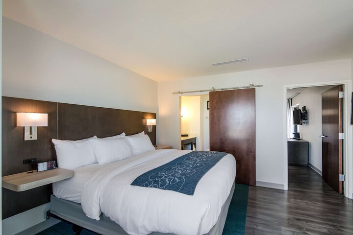 Room 12 of 46