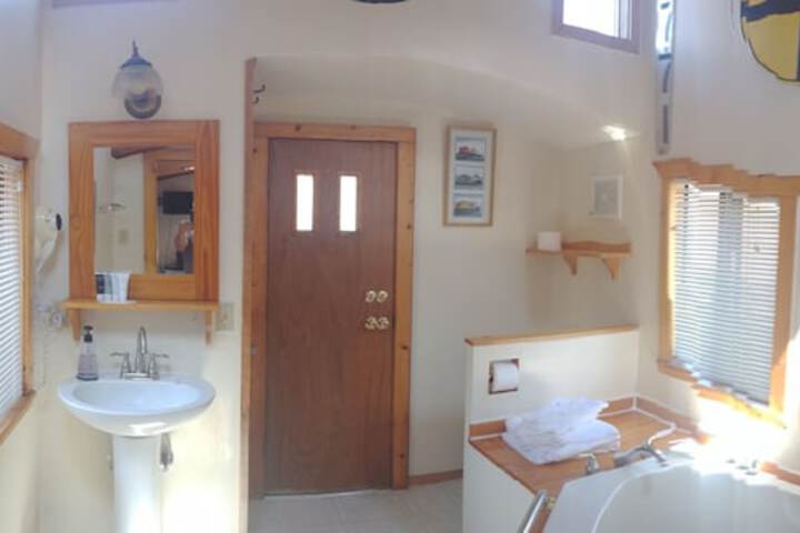 Iron Horse Inn Bed & Breakfast