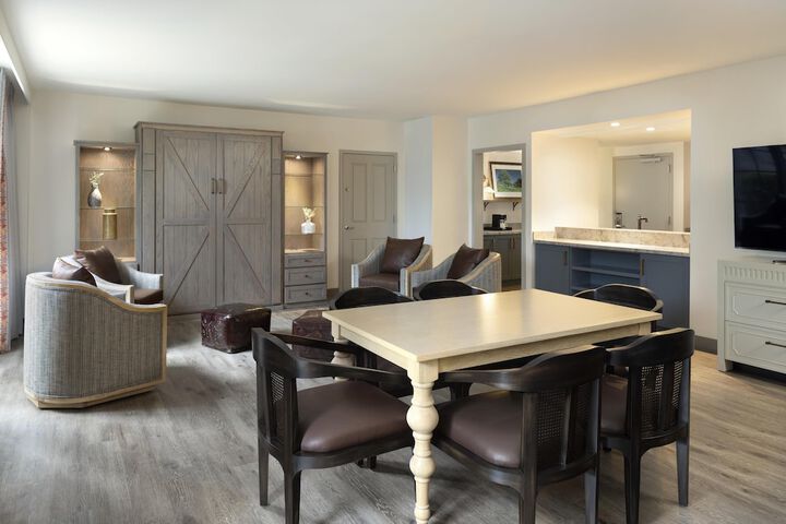 Hyatt Regency Hill Country Resort and Villas
