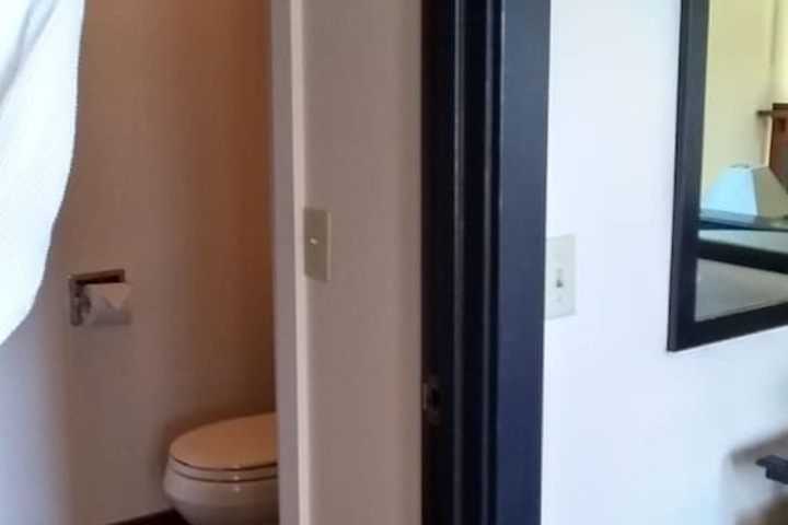 Room 75 of 147