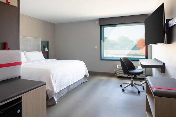 avid hotels Madison - Monona by IHG
