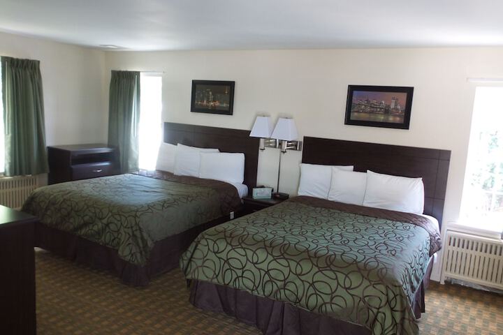 Room 26 of 46