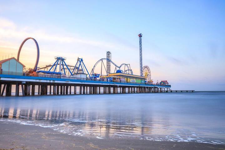 Clarion Pointe Galveston Seawall