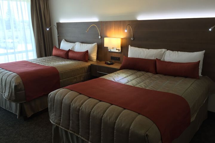 Room 21 of 34