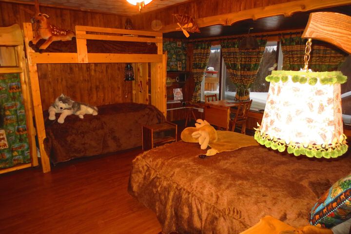 Room 21 of 37