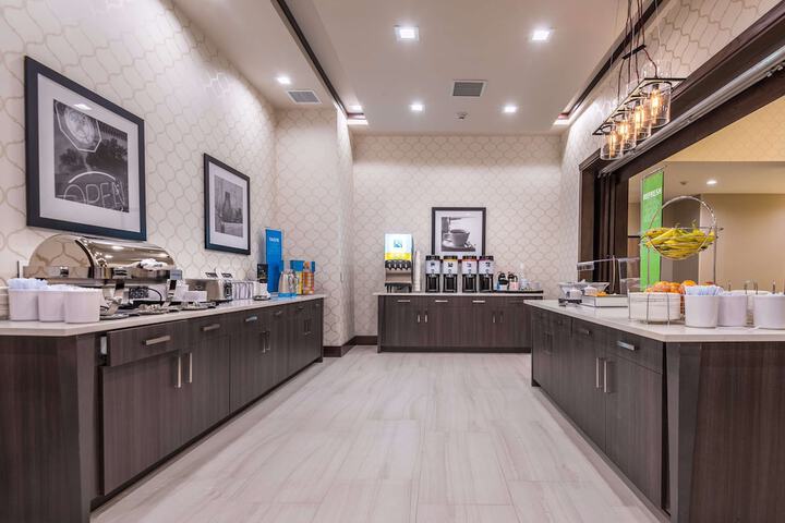 Hampton Inn & Suites Dallas-The Colony TX