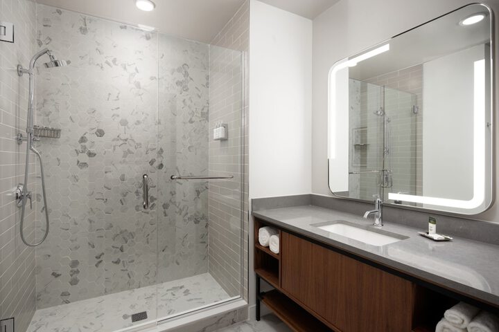 Hotel Forty Five Macon, a Tribute Portfolio Hotel