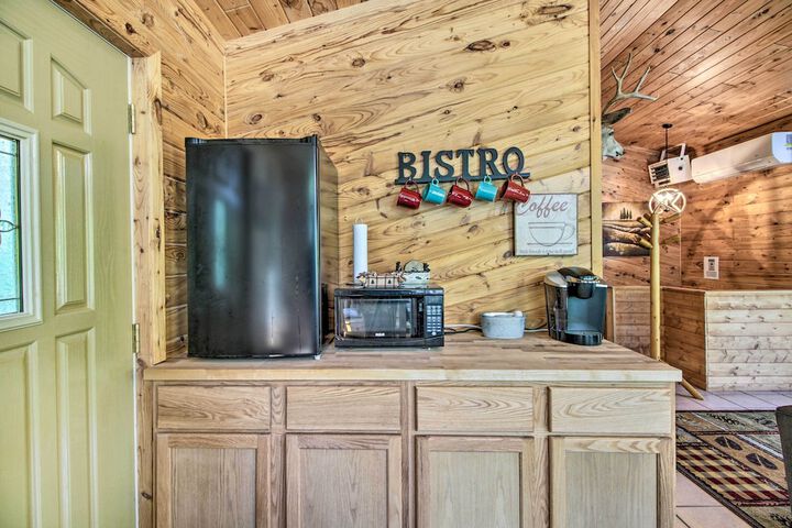 Big Lake Getaway w / Private Beach + Fire Pit!