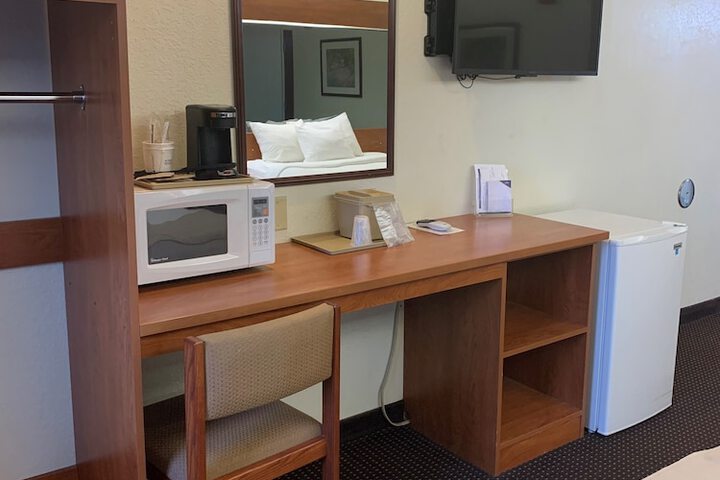 Microtel Inn & Suites by Wyndham Rice Lake