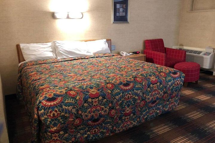 Red Carpet Inn North Syracuse