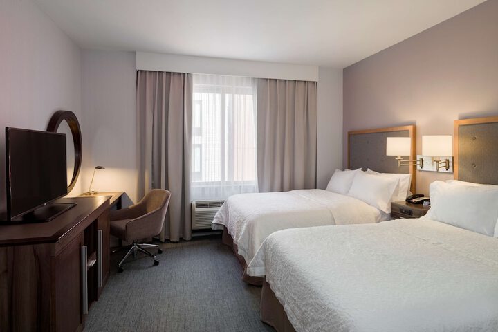 Room 21 of 42