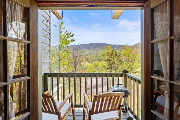 Laurel Valley Mountain Retreat