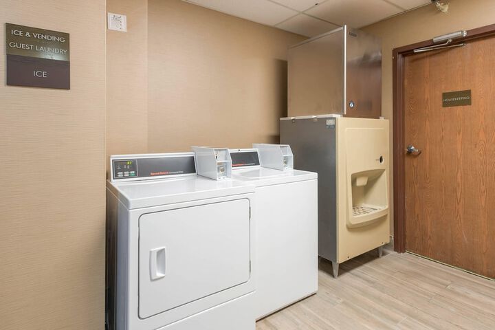 Comfort Inn Grove City - Columbus South