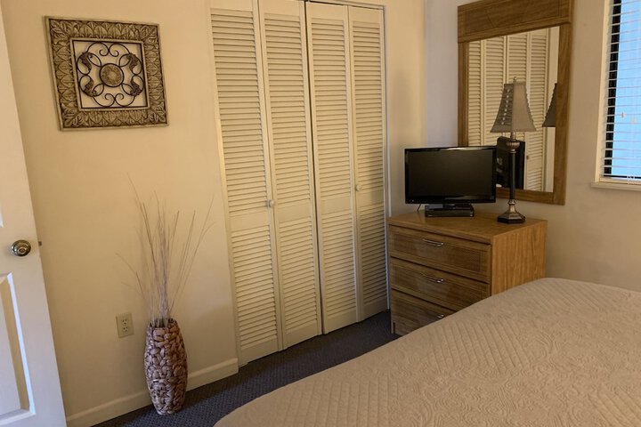 Room 122 of 188