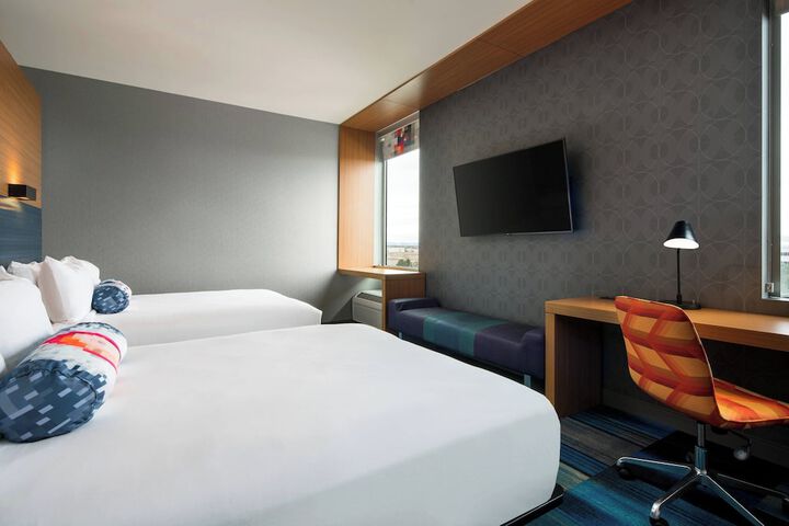 Room 5 of 26