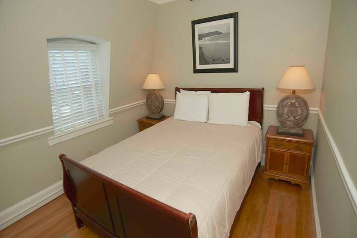 Room 18 of 51