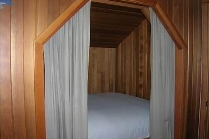 Room 7 of 39