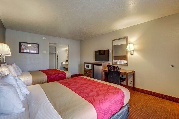 Room 20 of 35