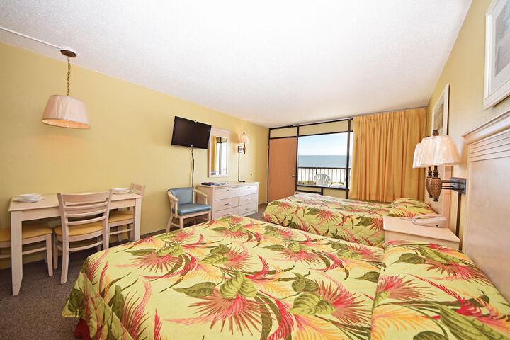 Room 33 of 138
