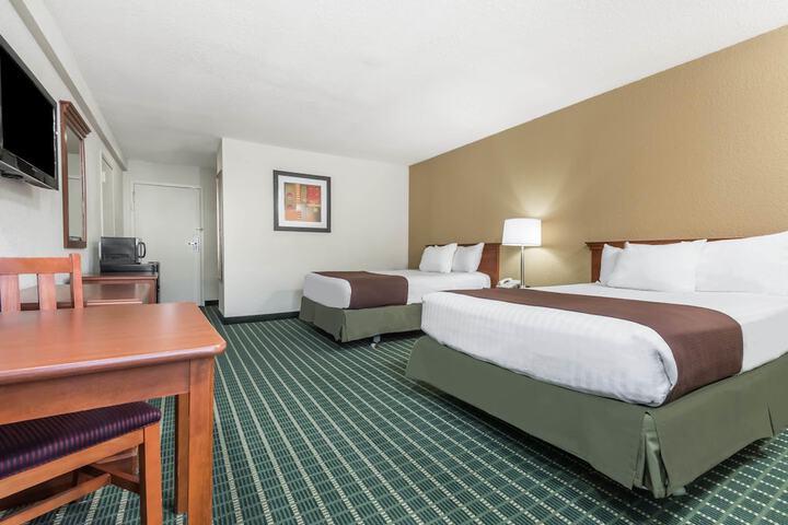 Baymont by Wyndham Kokomo