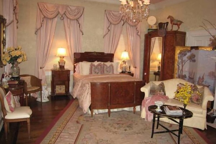 Room 63 of 70