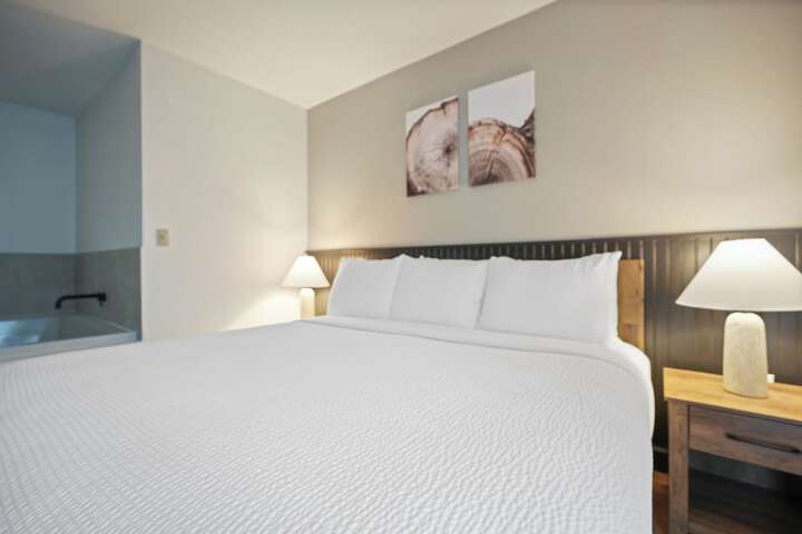 Tremont Lodge & Resort