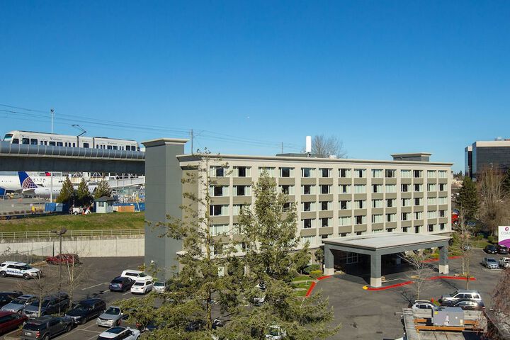 Hotel 4 of 33