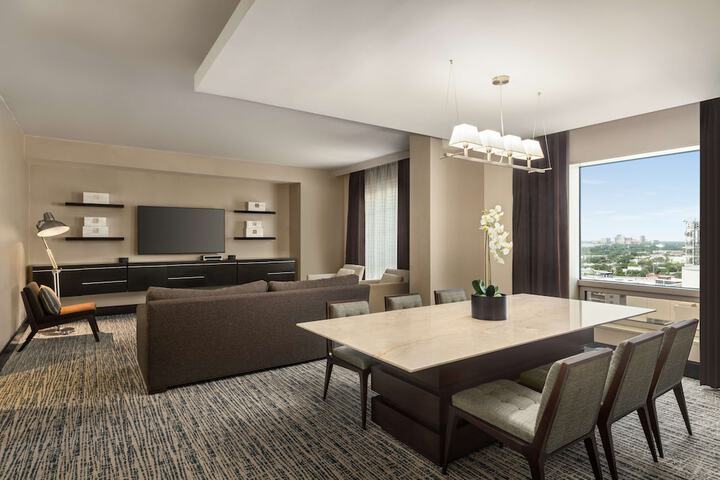 Hilton Tampa Downtown