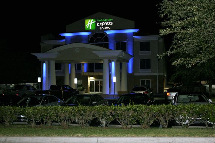 Hotel 4 of 32