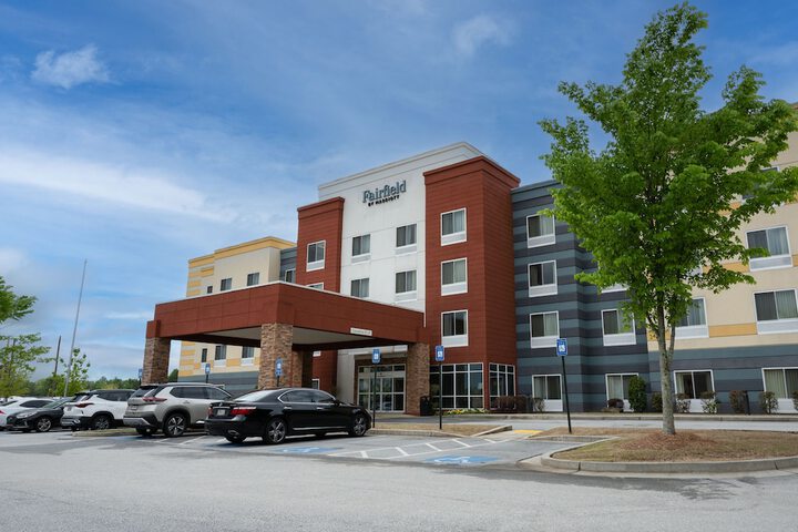 Hotel 2 of 39