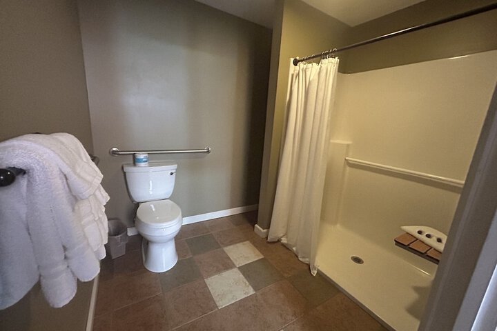Room 27 of 53