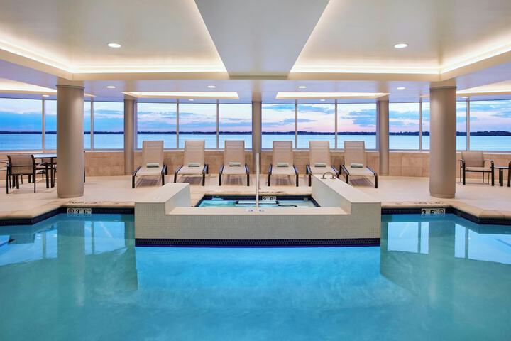 Courtyard by Marriott Erie Bayfront