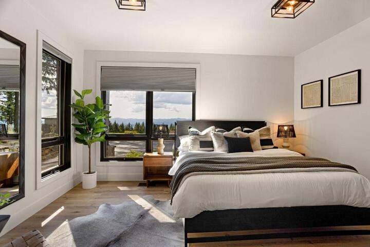 Escape to Wine Country Luxurious Getaway Awaits