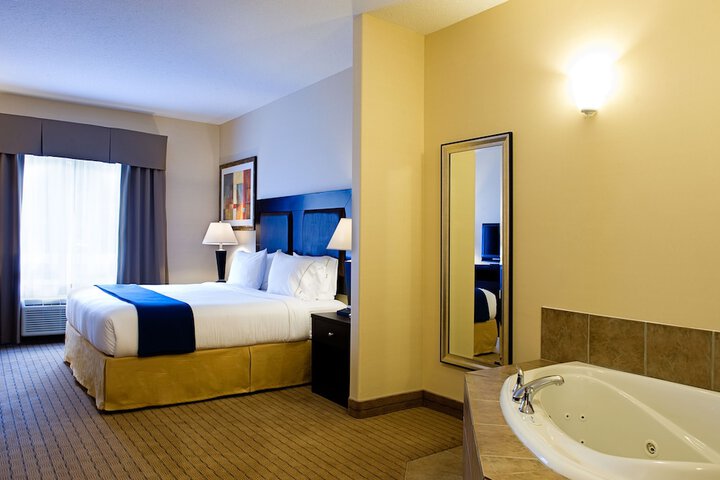 Room 21 of 56
