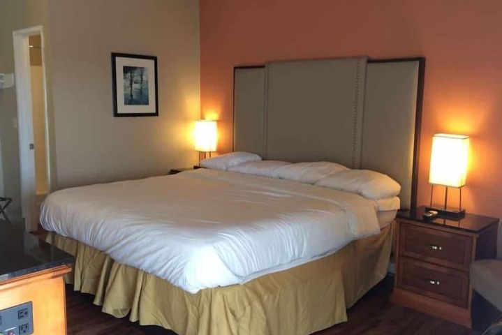 Room 27 of 30