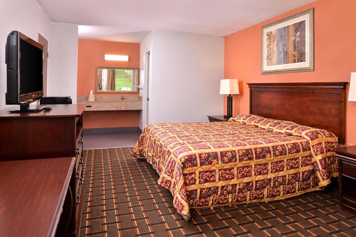 Room 7 of 23