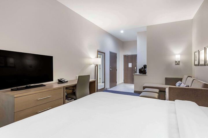 Room 13 of 29