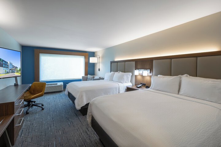 Holiday Inn Express & Suites Greenwood Mall by IHG