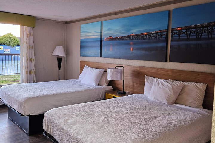 Days Inn by Wyndham Washington
