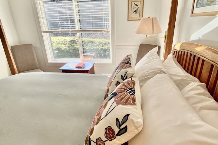 Room 27 of 58