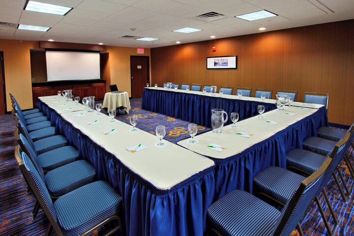 Courtyard by Marriott Rockaway Mount Arlington