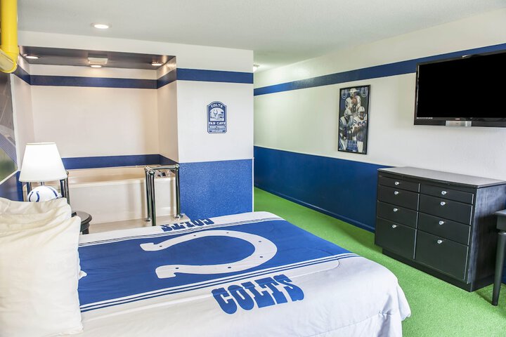 Room 18 of 82