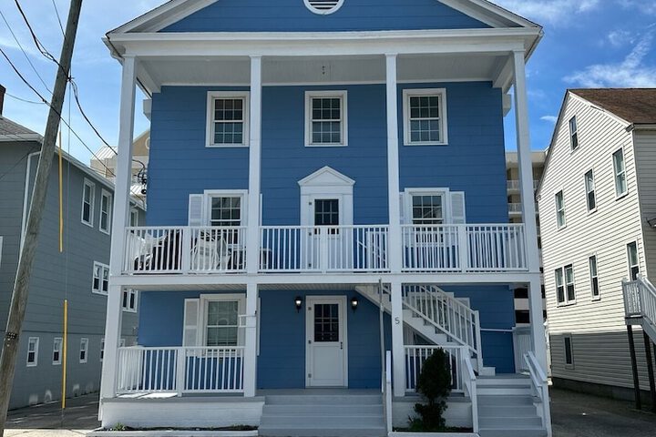 Hotel 3 of 63