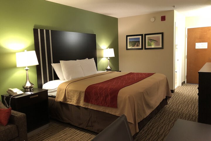 Inn at Clinton