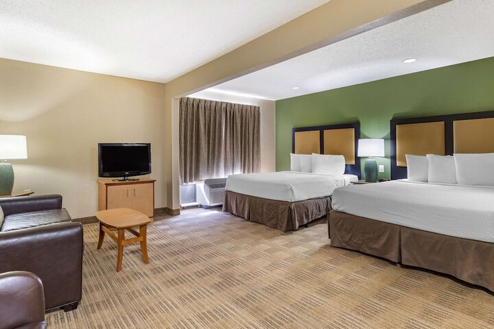Room 17 of 29